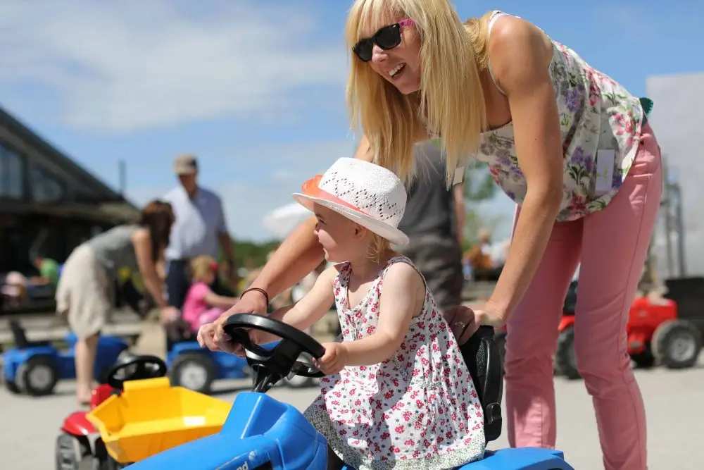 Moore mum and child pedal tractors